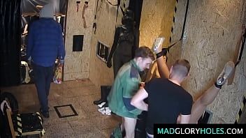 Xxx la paravan cu mai multe fetite simpatice care fac sex in draci