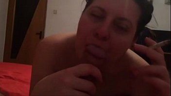 play Film xxx russe avec une salope Tinder faisant une pipe