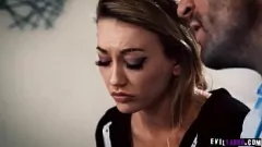 play Stirling Coopers Muschi-Rache: Adira Allures Hardcore-Blowjob und Deepthroat zur Vergebung des Autounfalls